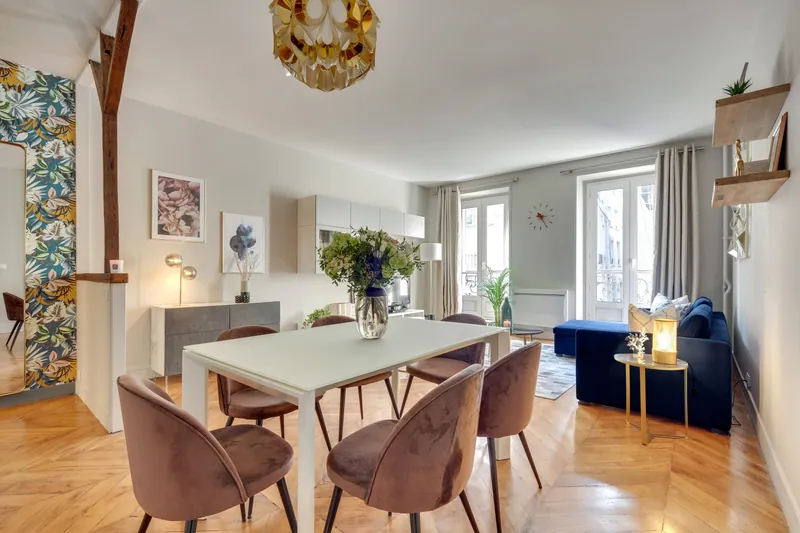 Luxury apartment interior design in Central Paris
